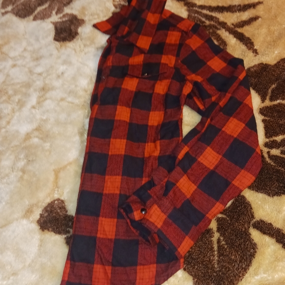 Snap button down shirt - Picture 4 of 4